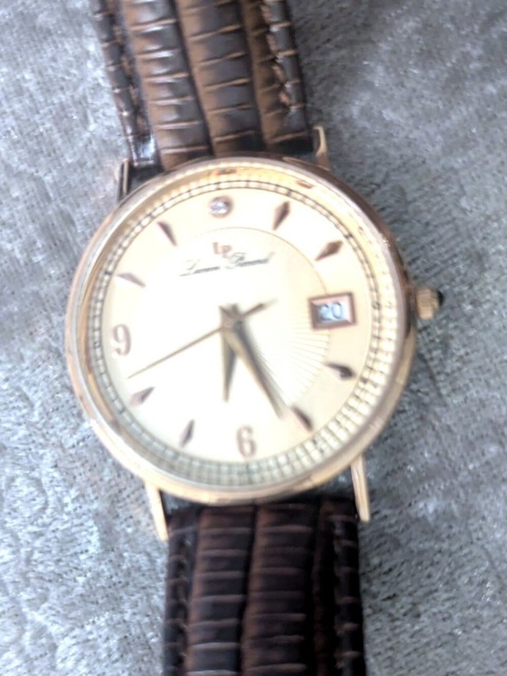 Lucien Piccard 24787 Solid 14K Yellow Gold Diamond Ladies Watch Swiss NOS